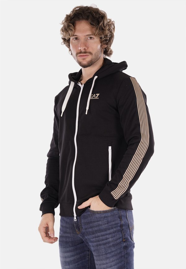 EA7 Emporio Armani