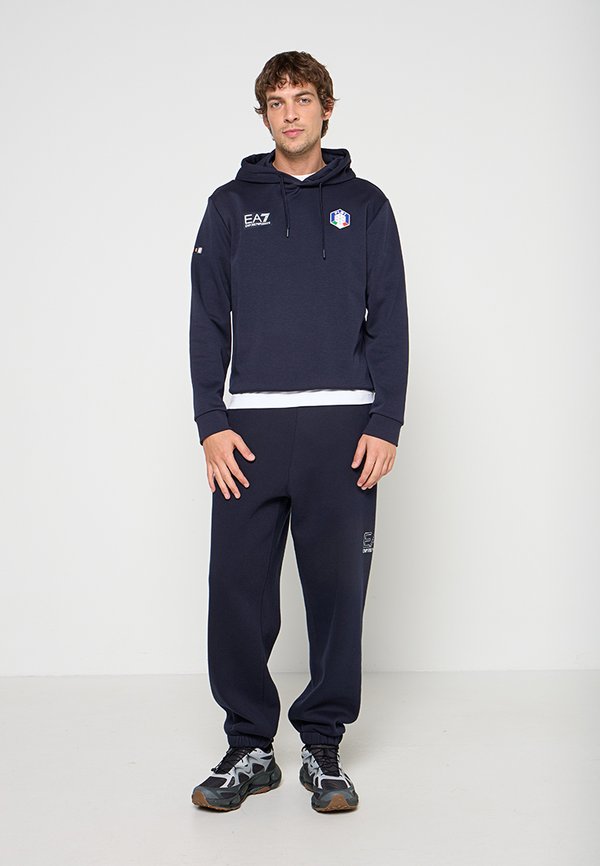 EA7 Emporio Armani
