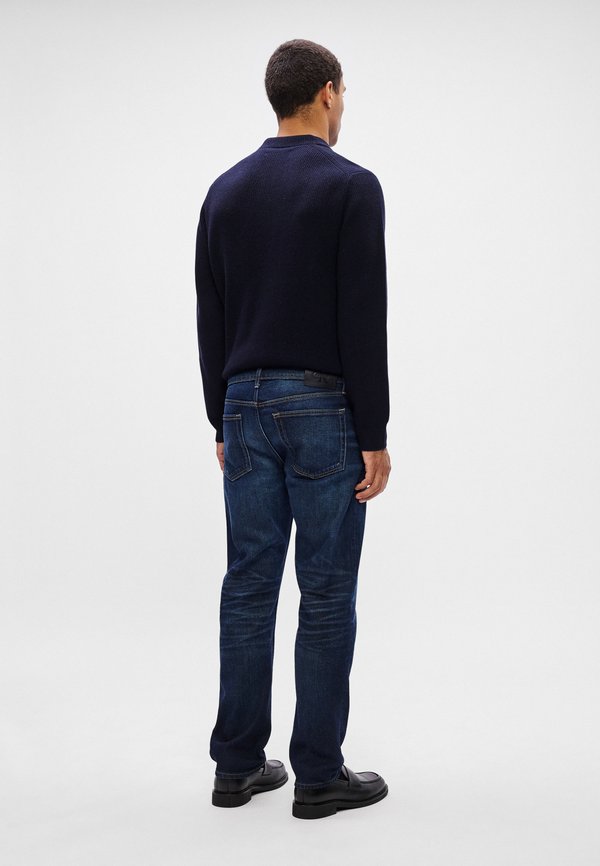 Calvin Klein SLIM STRAIGHT