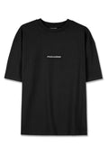 Schwarzes, kurzärmliges T-Shirt aus Baumwolle mit Rundhalsausschnitt und kleinem "PEGADOR"-Logo, das auf der Brust aufgedruckt ist.