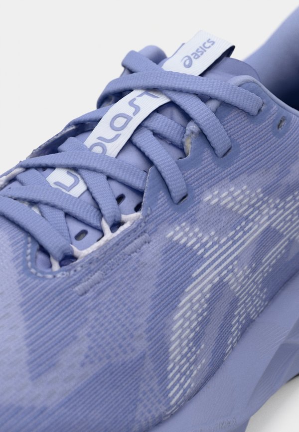 ASICS NOVABLAST 5