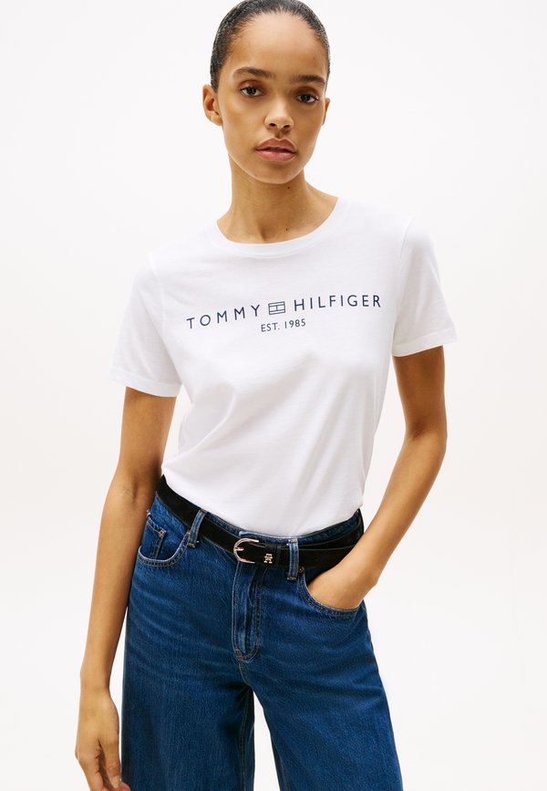 Tommy Hilfiger REG CORP LOGO  - Print T-shirt - optic white