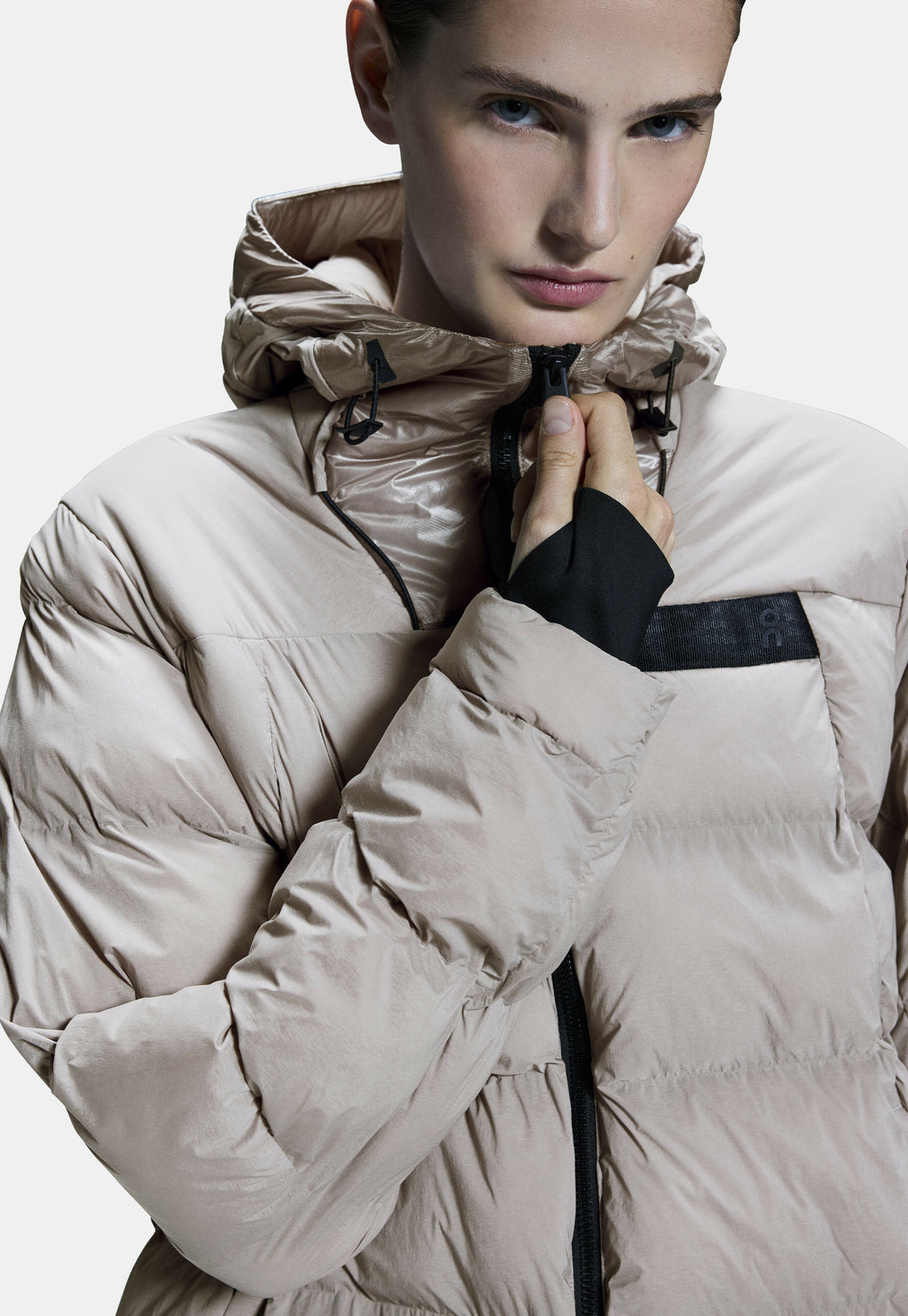 On Winterjacke Media 4