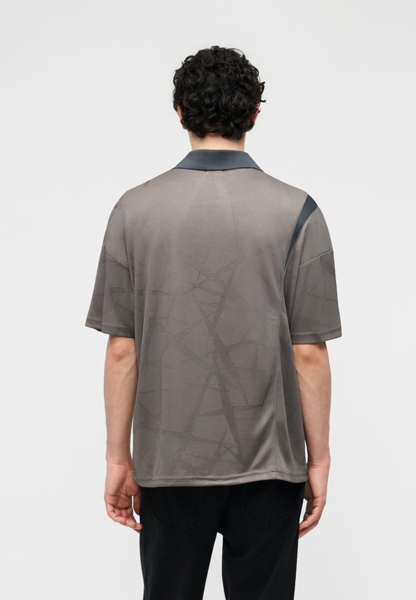 Umbro BOXY FOOTBALL UNISEX