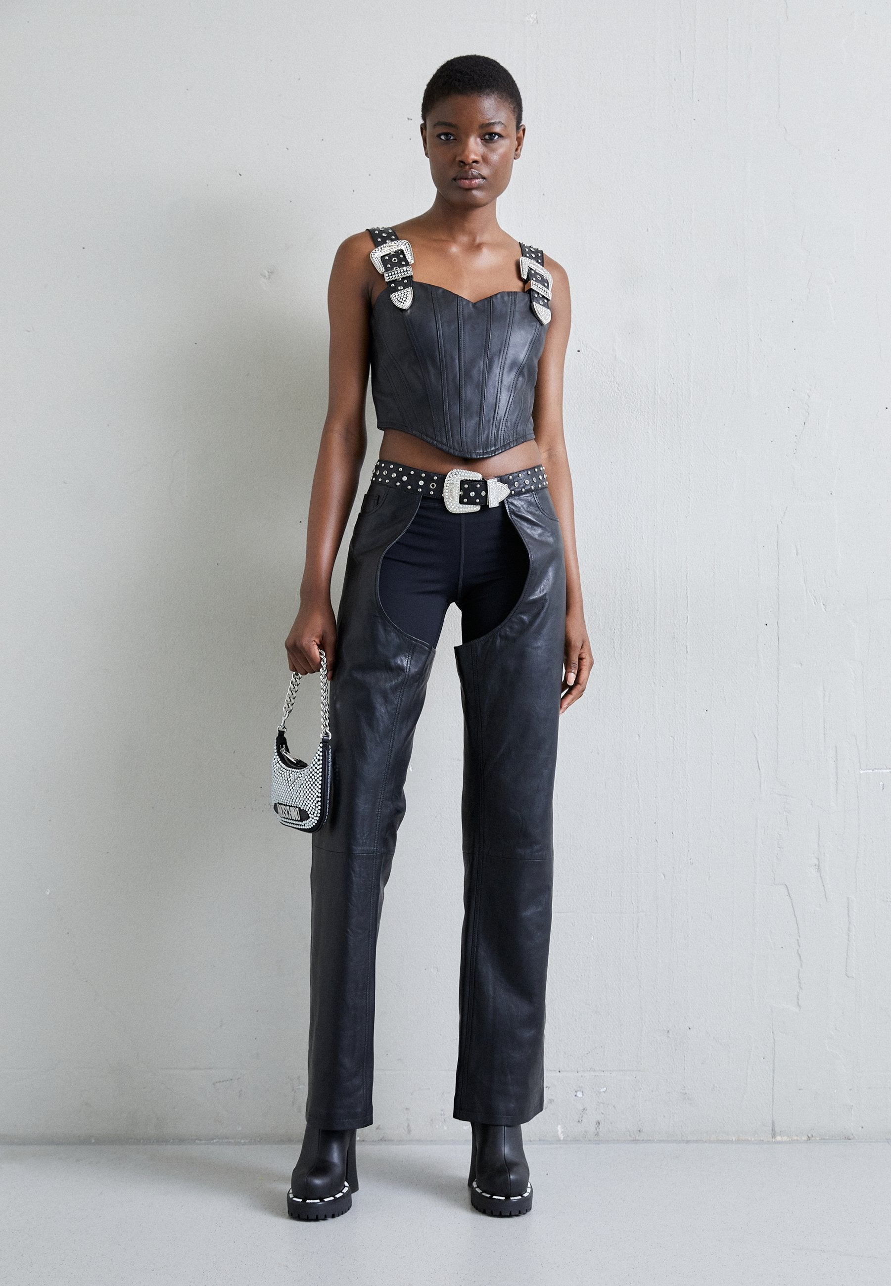 MOSCHINO JEANS