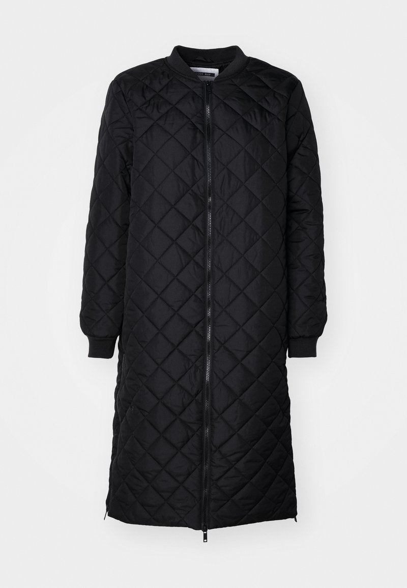 Quilted Long Media 1