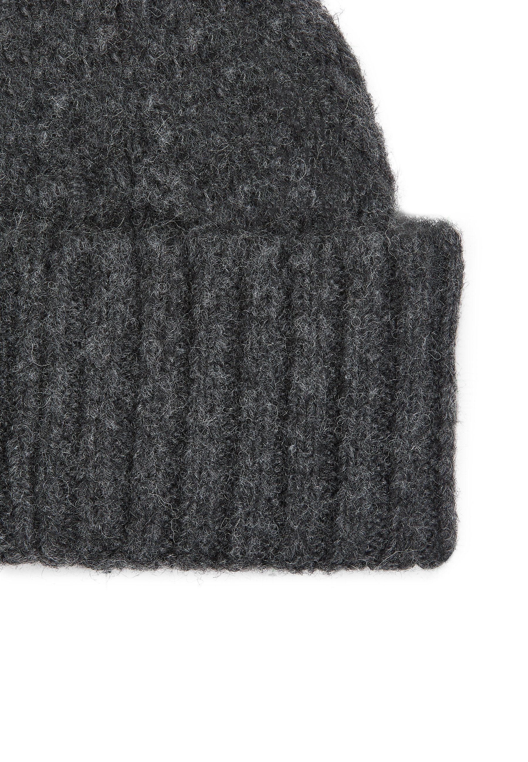 K/ESSENTIAL CABLE BEANIE Media 5