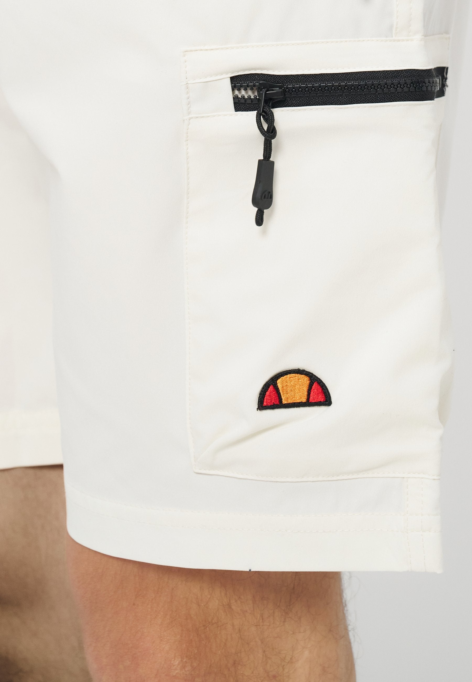 Ellesse BULLSEYE