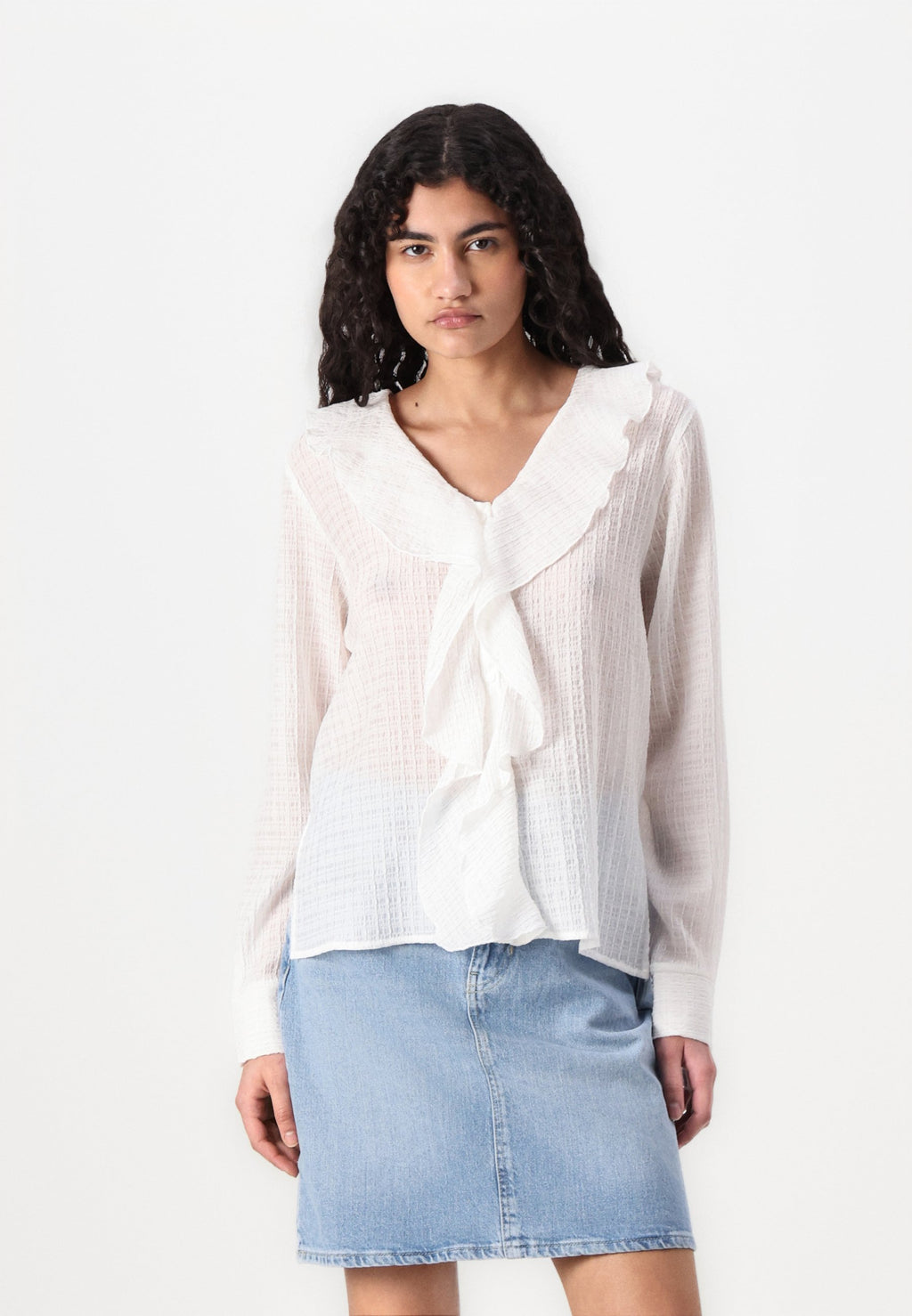 ONLY ONLISA V NECK FRILL
