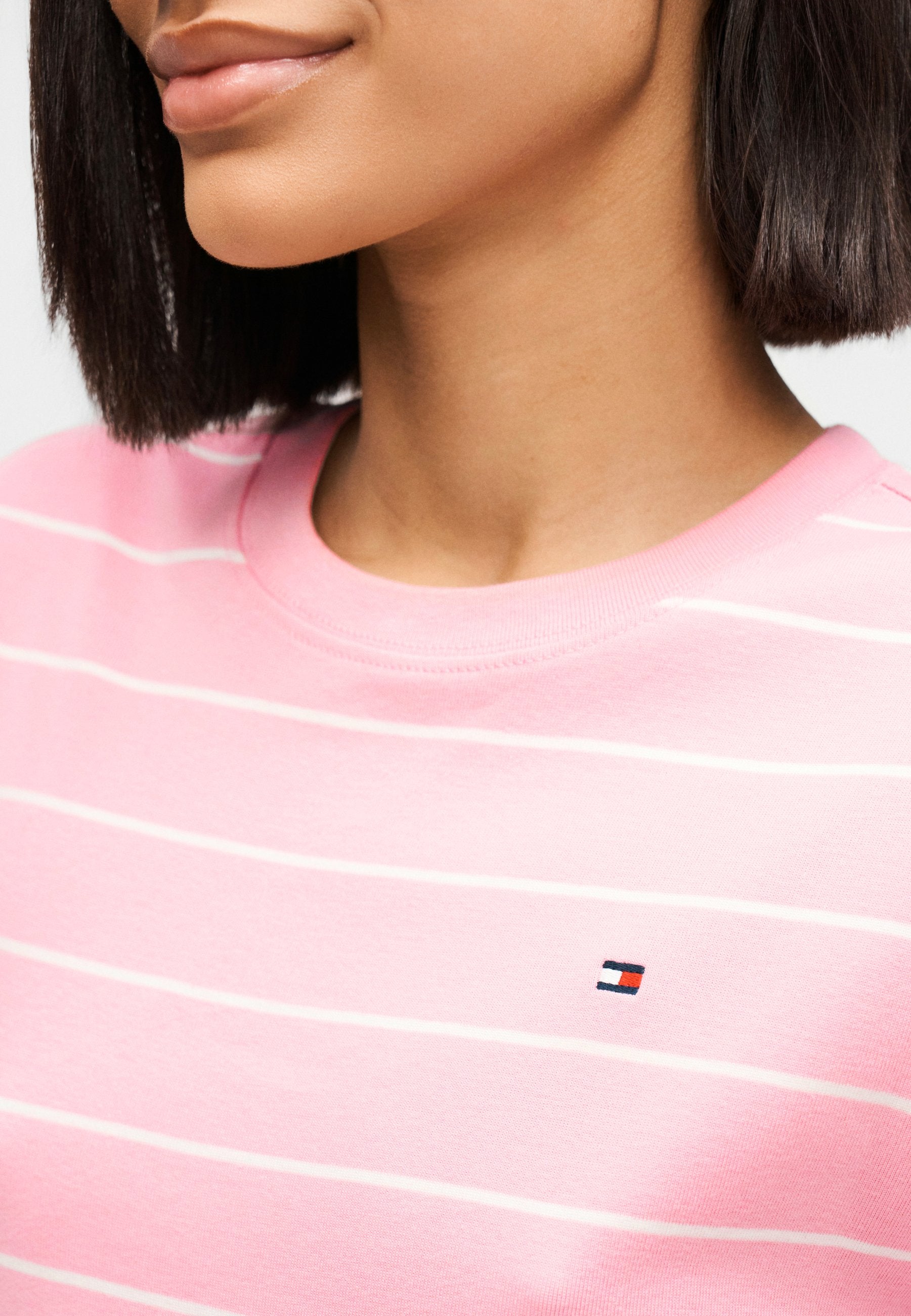 SLIM CODY TEE Media 6