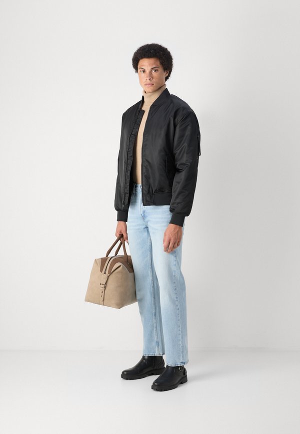 Calvin Klein Jeans 90S STRAIGHT
