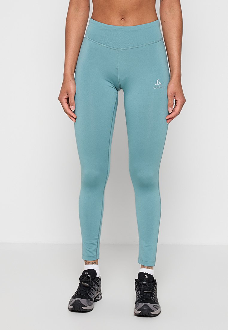 ODLO ESSENTIAL