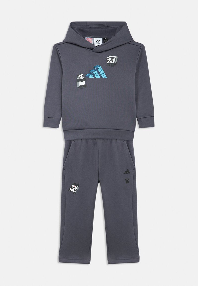 MINECRAFT TRAINING UNISEX SET Media 1