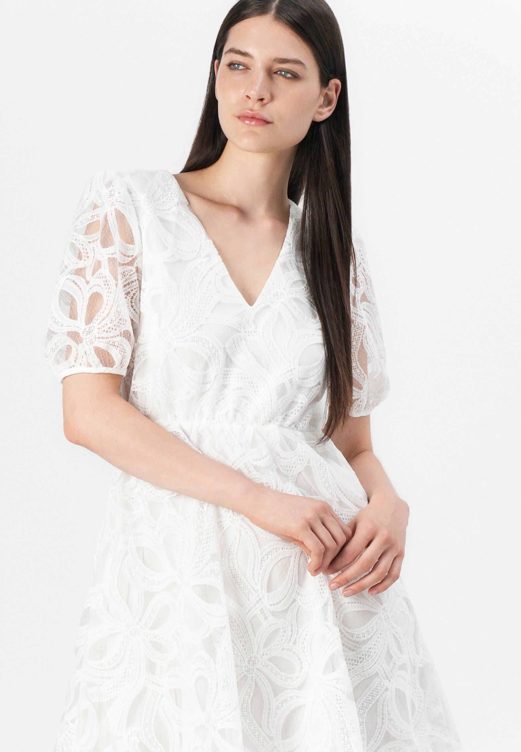 Object Mini V-neck