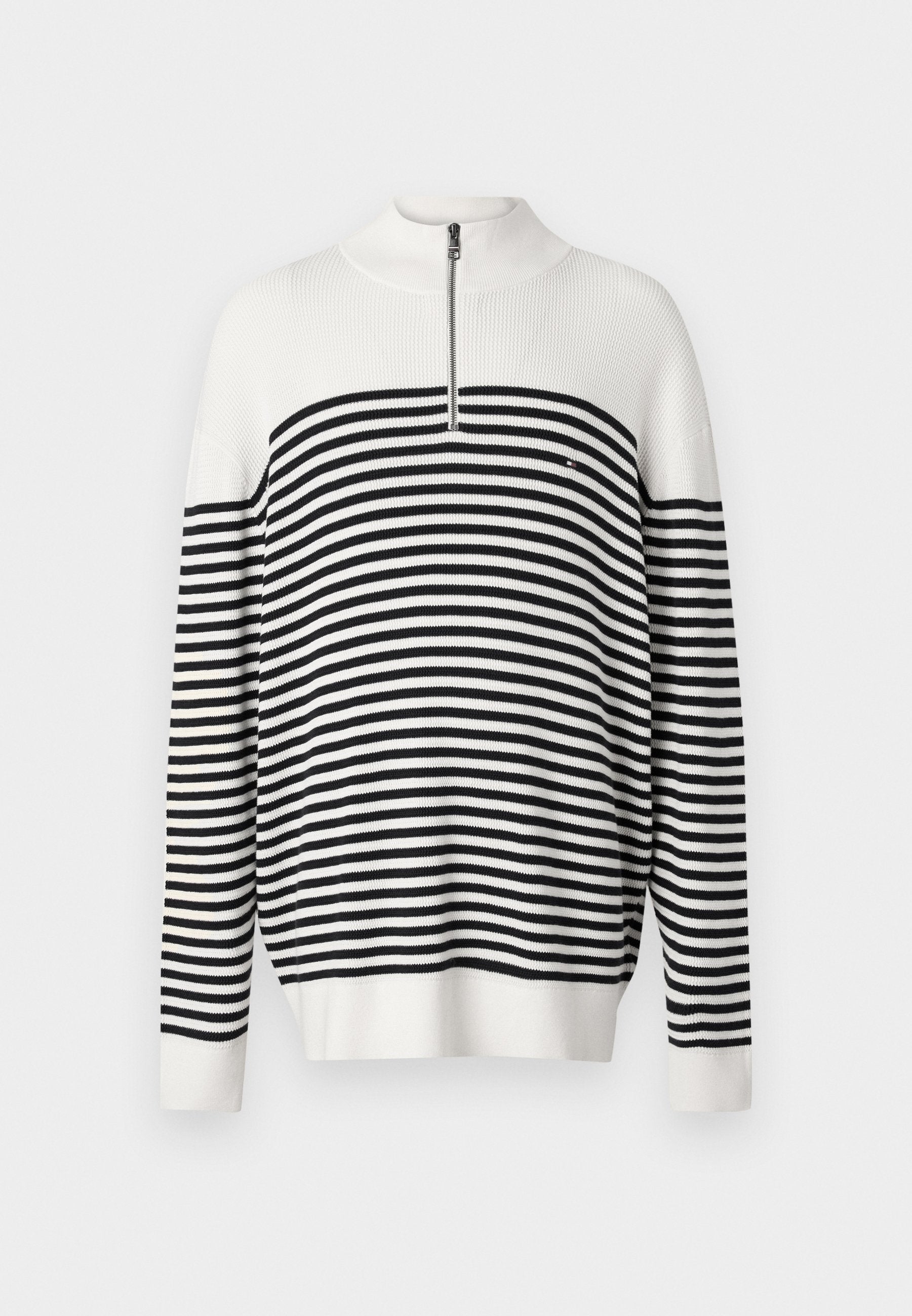 RACKING STRUCTURE ZIP MOCK Media 1