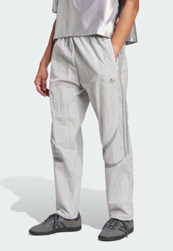 adidas Originals ADICOLOR 2000S WOVEN LOOSE TRACK - Tracksuit bottoms - grey two   grey three