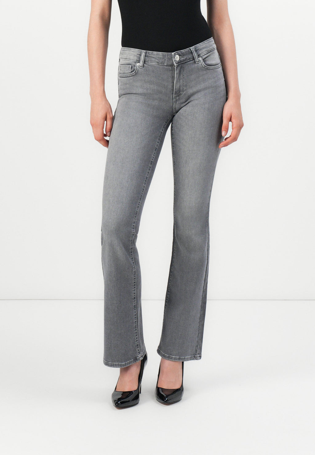 ONLBLUSH LOW WAIST FLARED BOX Media 3