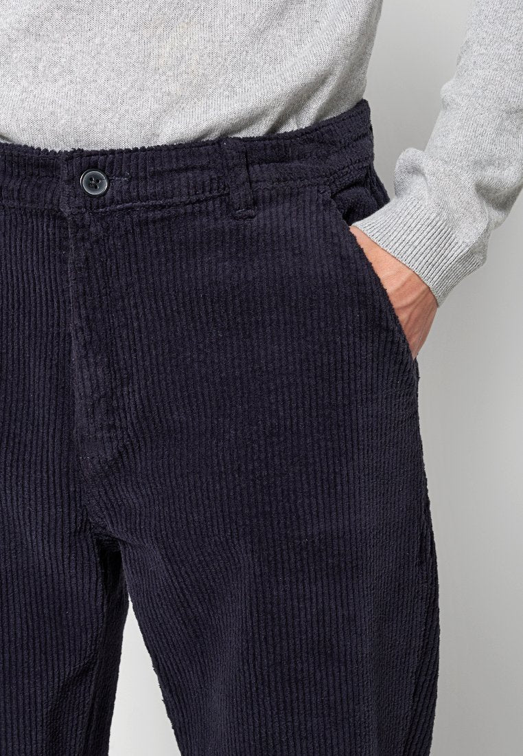 RELAXED FIT Media 5