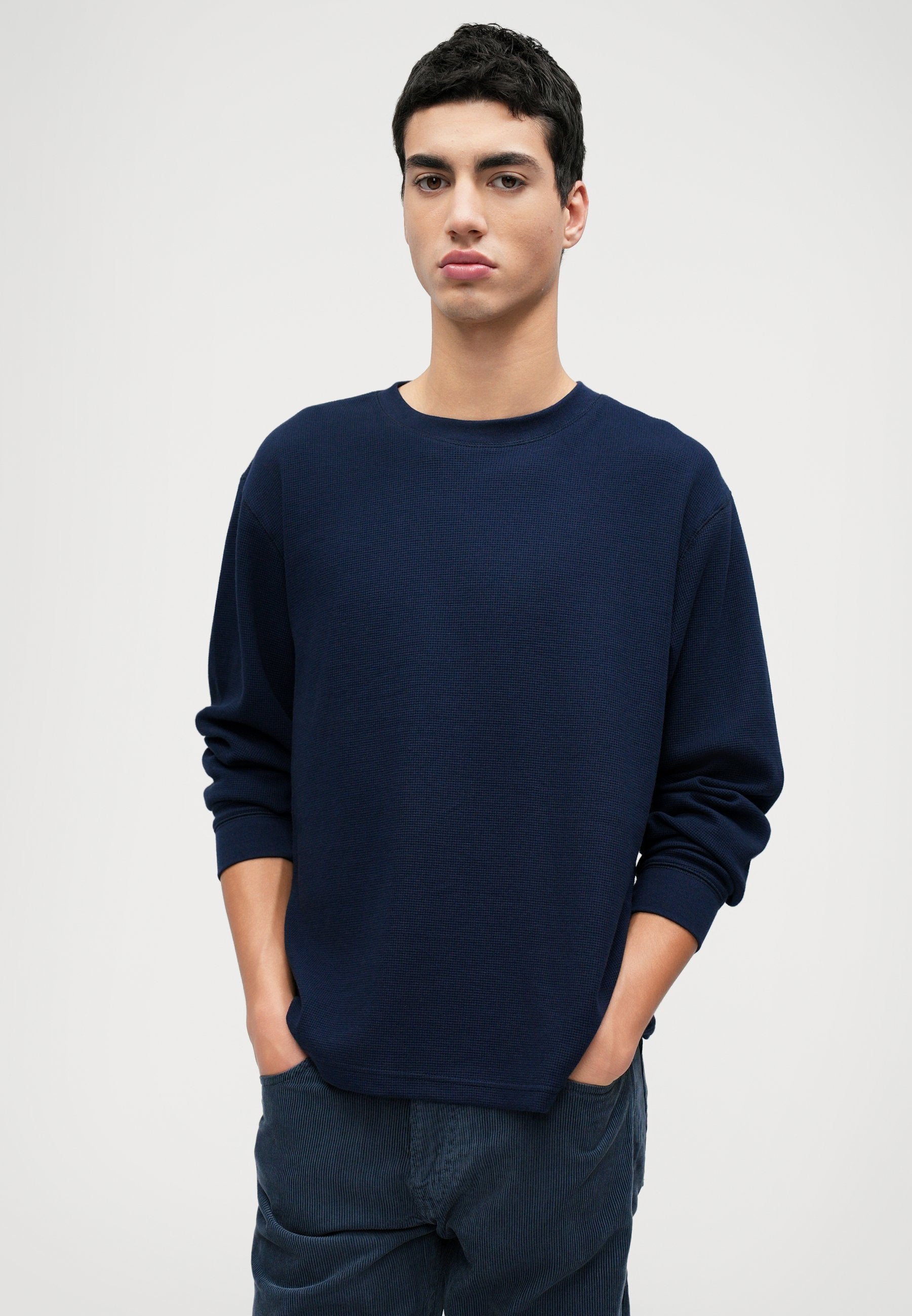 GAP RELAXED STRAIGHT