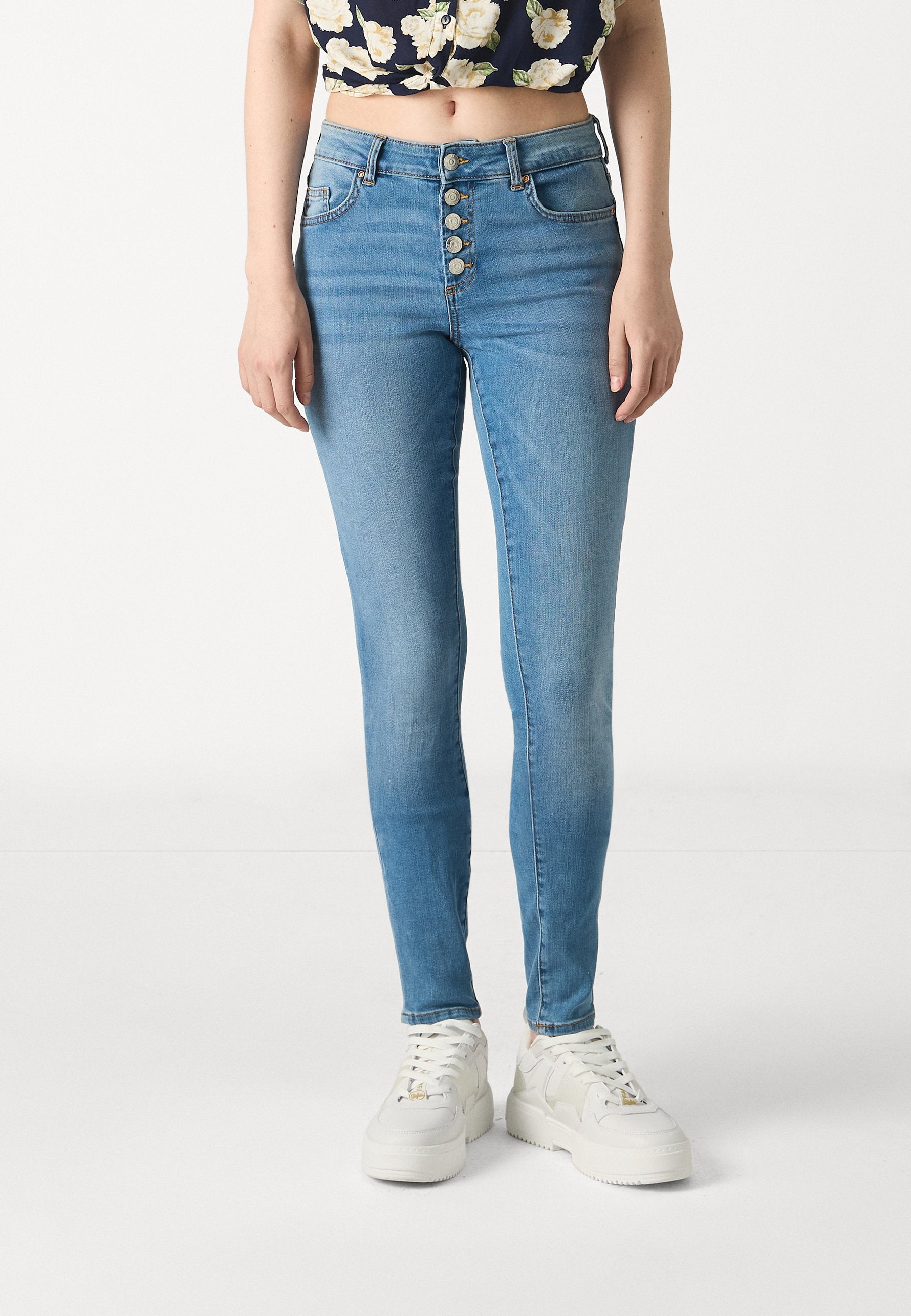 ONLHUSH MID  BUTTON  Media 3