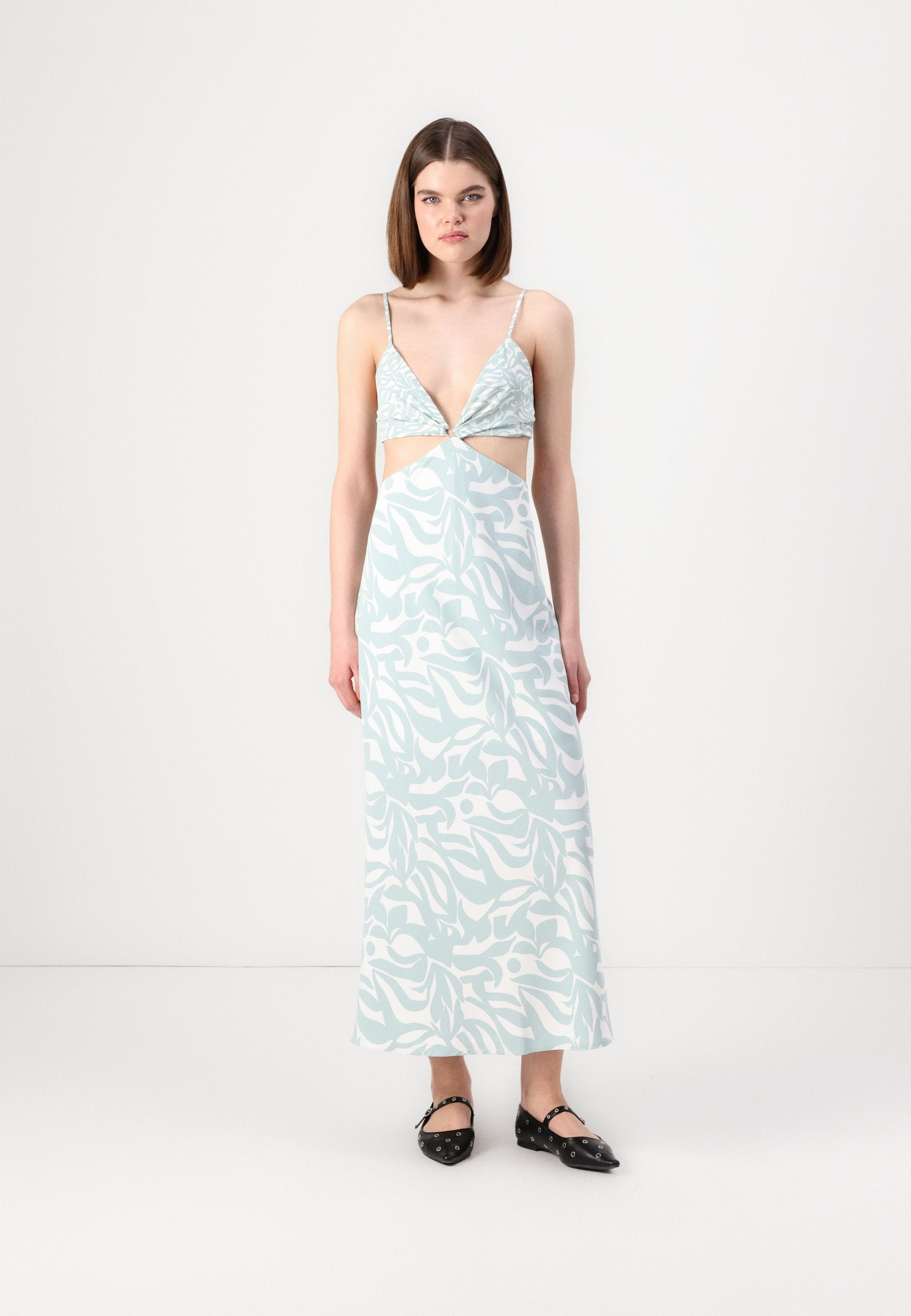 Abercrombie & Fitch The A&F Julia Slip Cutout Maxi Dress