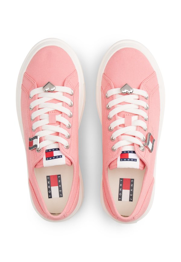 Tommy Jeans CANVAS PLATFORM TRAINERS WITH CHARMS