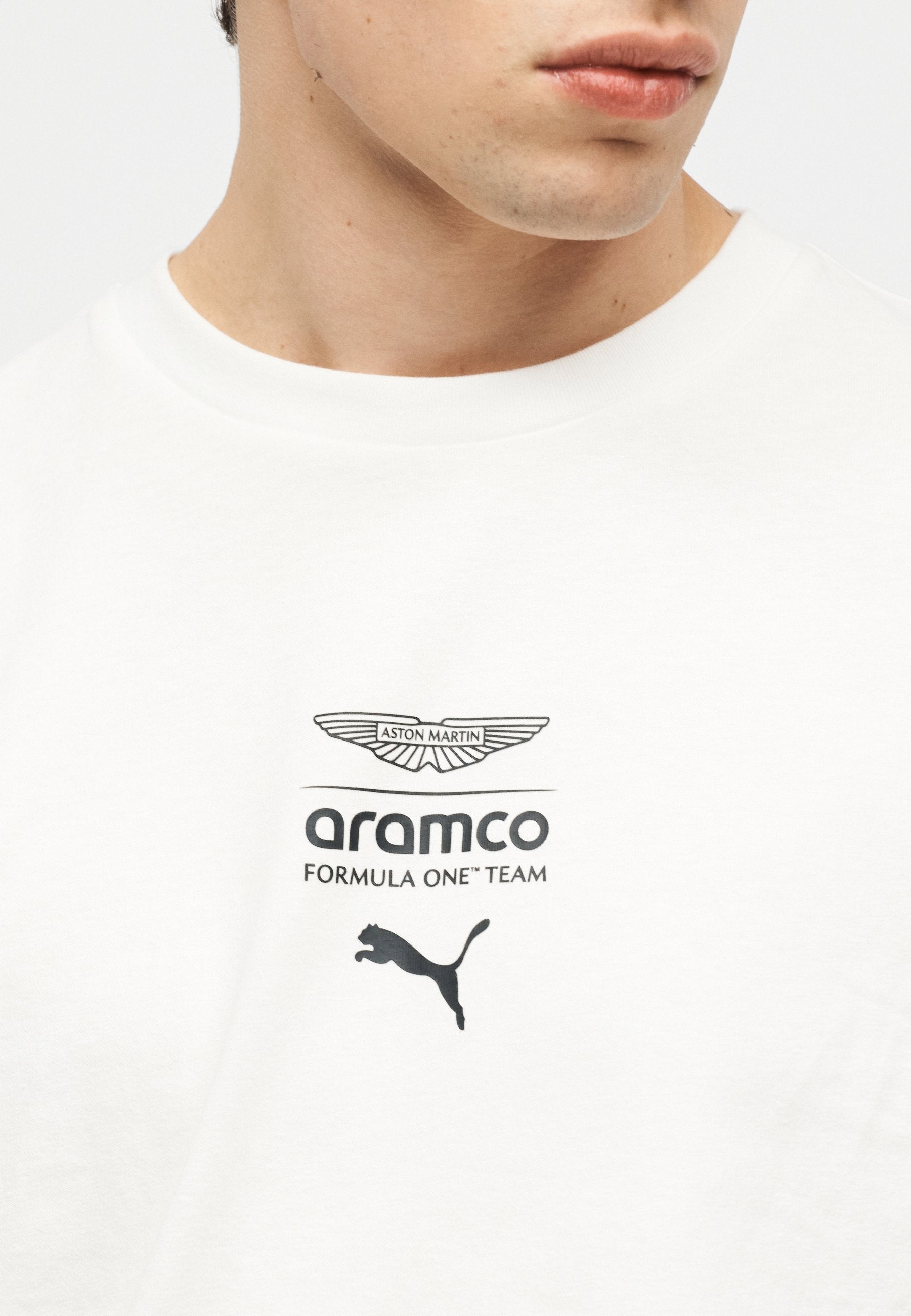 Puma AMF1 ESSENTIAL LOGO TEE REGULAR