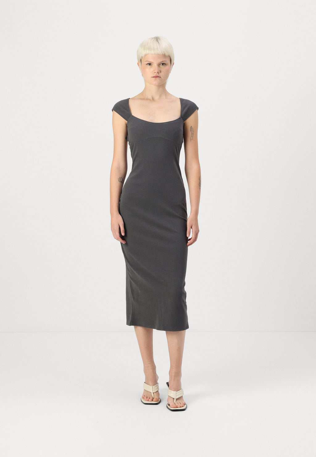 Hollister Co. BARE LOW BACK  MIDI