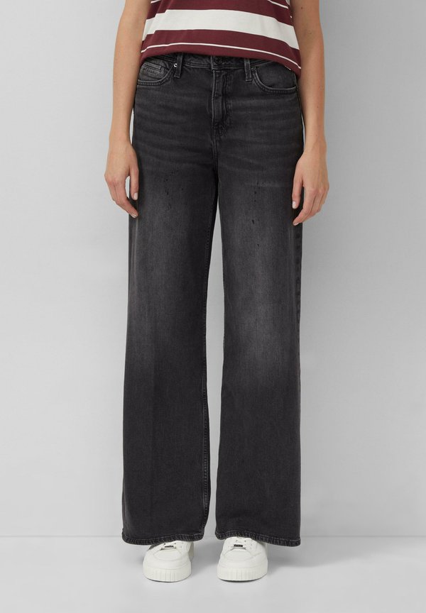 s.Oliver REGULAR FIT MID RISE - Flared Jeans - raw denim