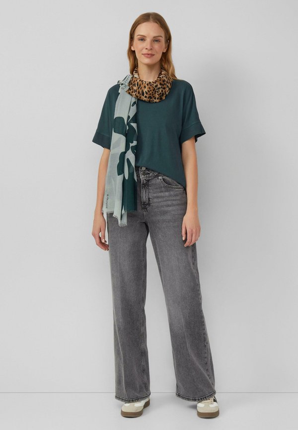 s.Oliver MIT ARTWORK-PRINT - Scarf - petrol