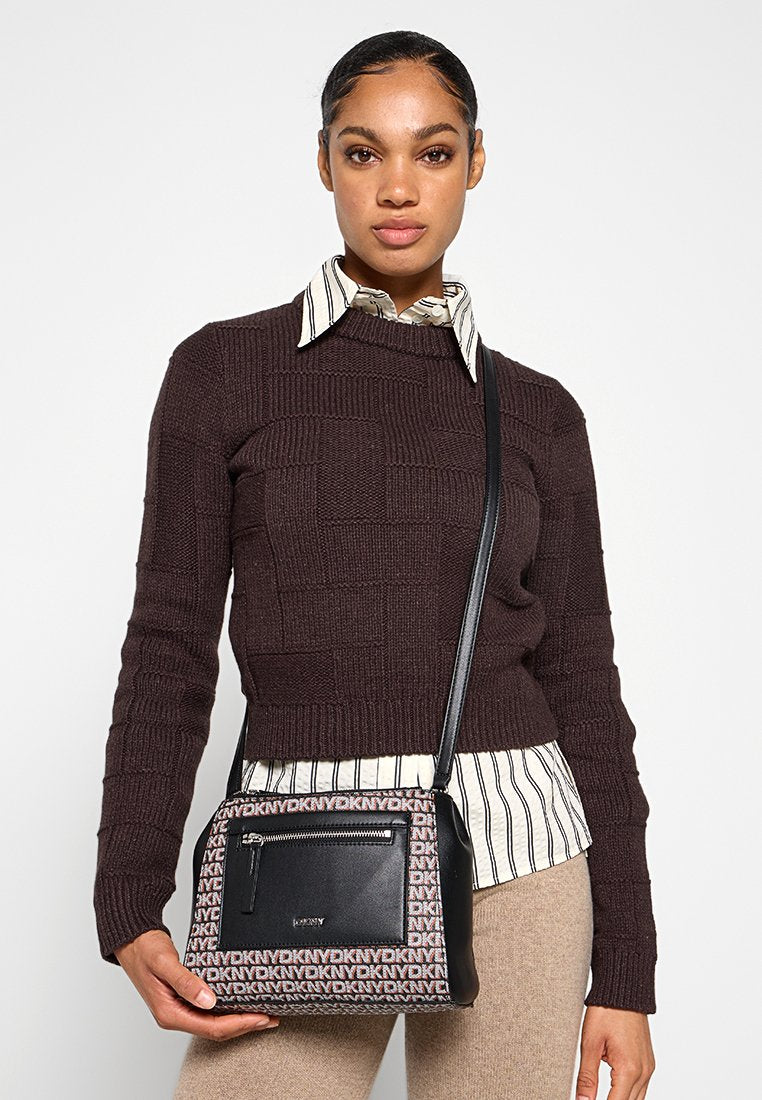 DKNY RADLEY
