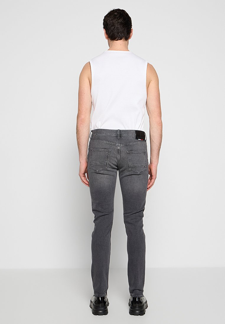 TAPERED HOUSTON Media 3
