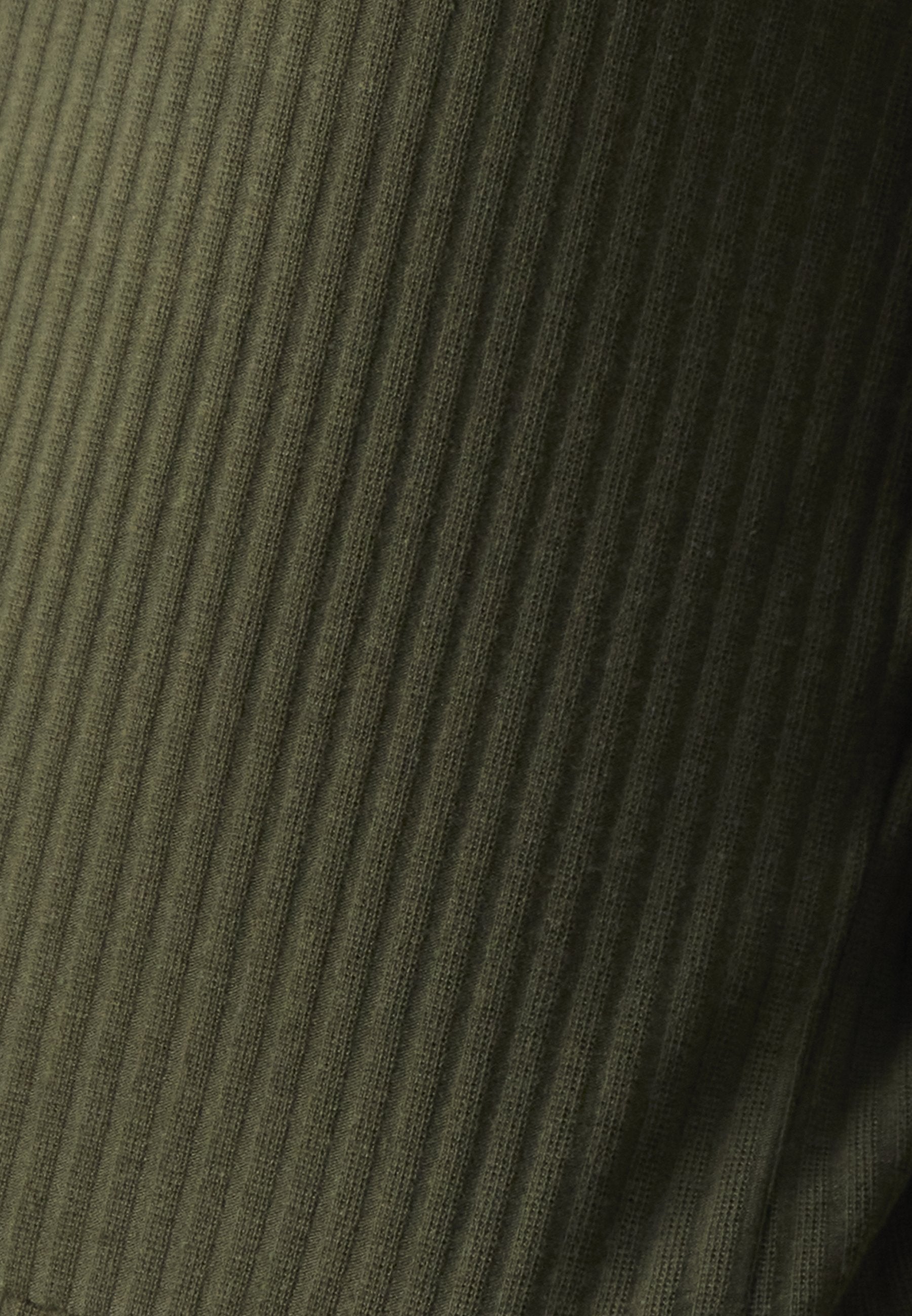 ONLY ONLNELLA HIGHNECK