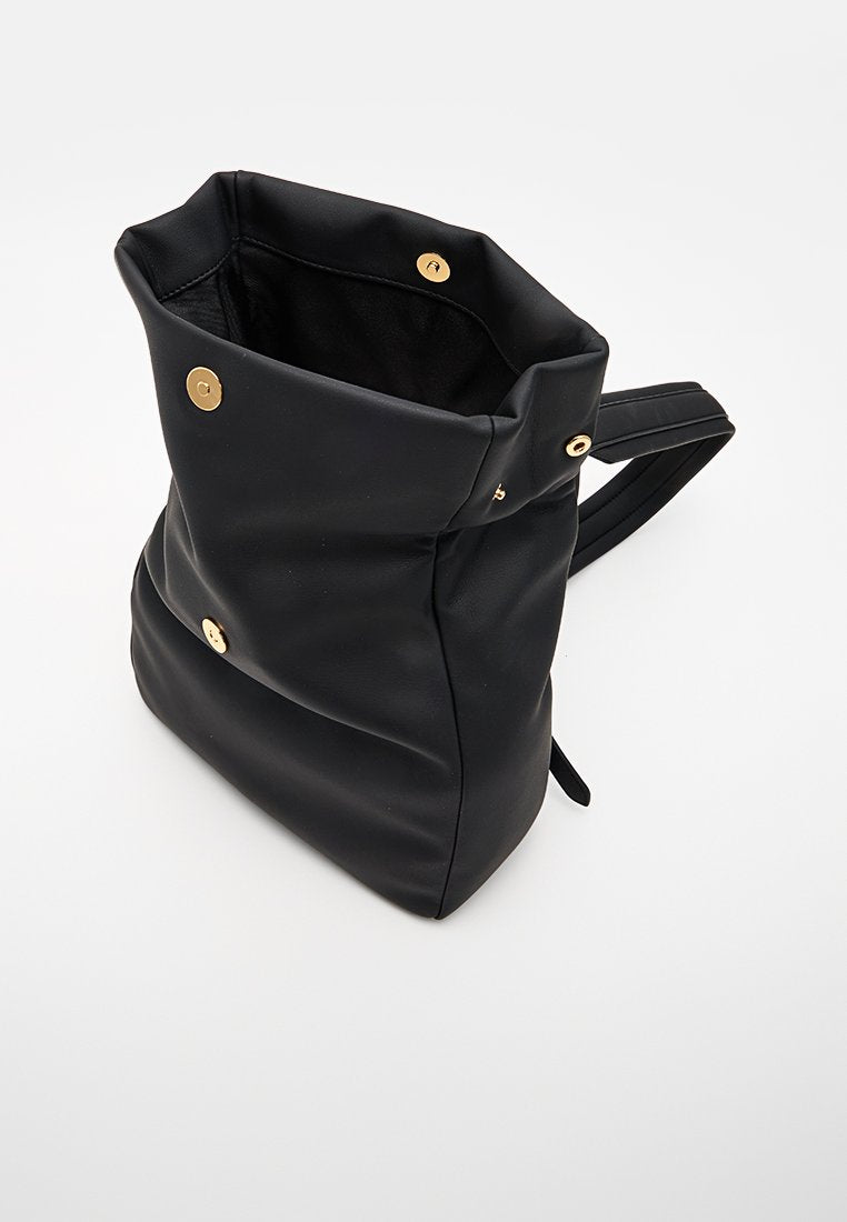 Love Moschino