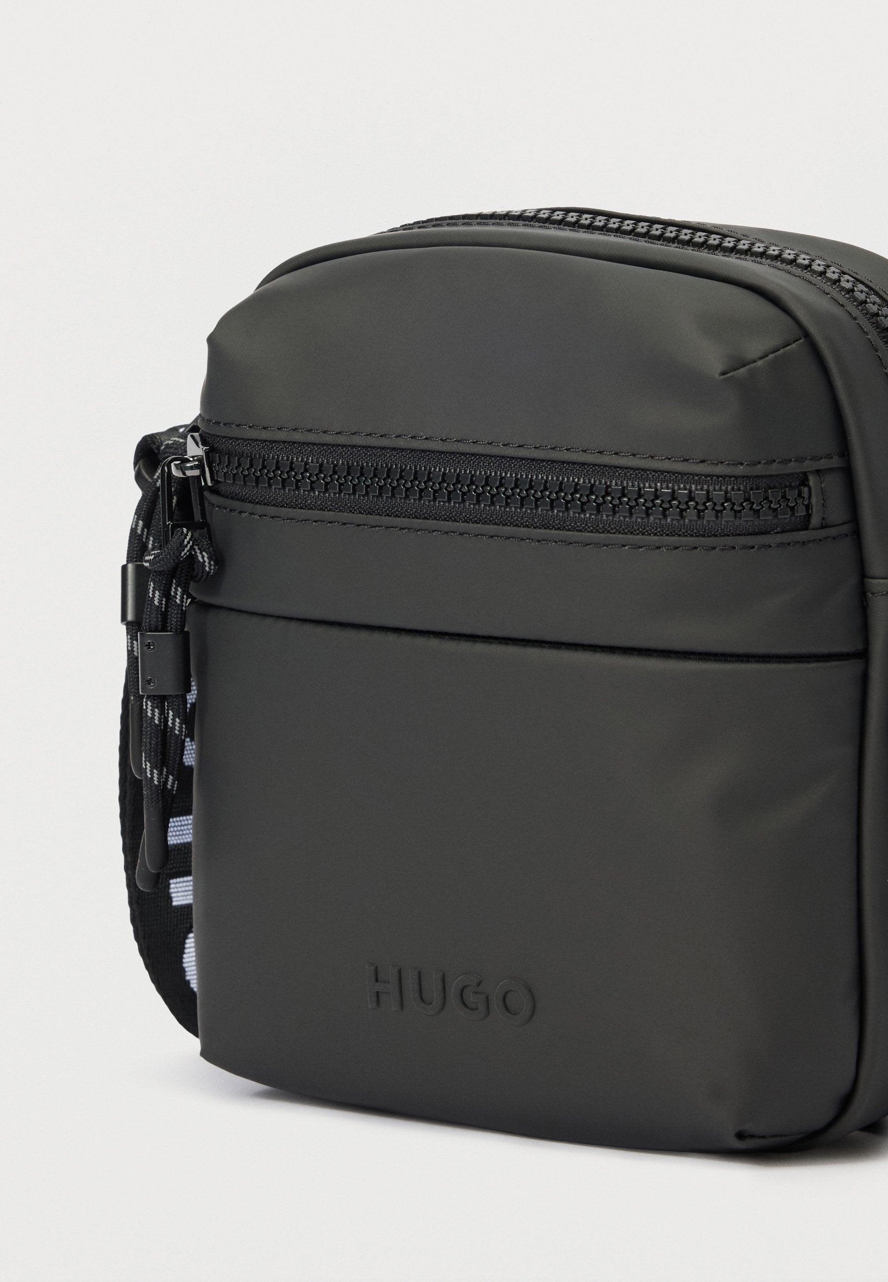 HUGO WANNER ZIP UNISEX