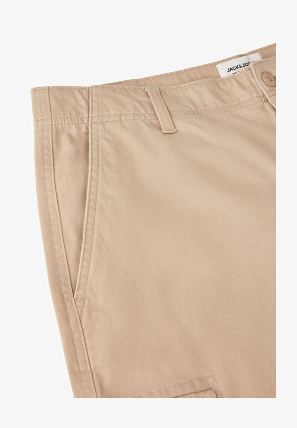 Jack & Jones KARL THOR - Cargo trousers - dune