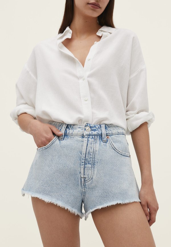 Stradivarius MICRO