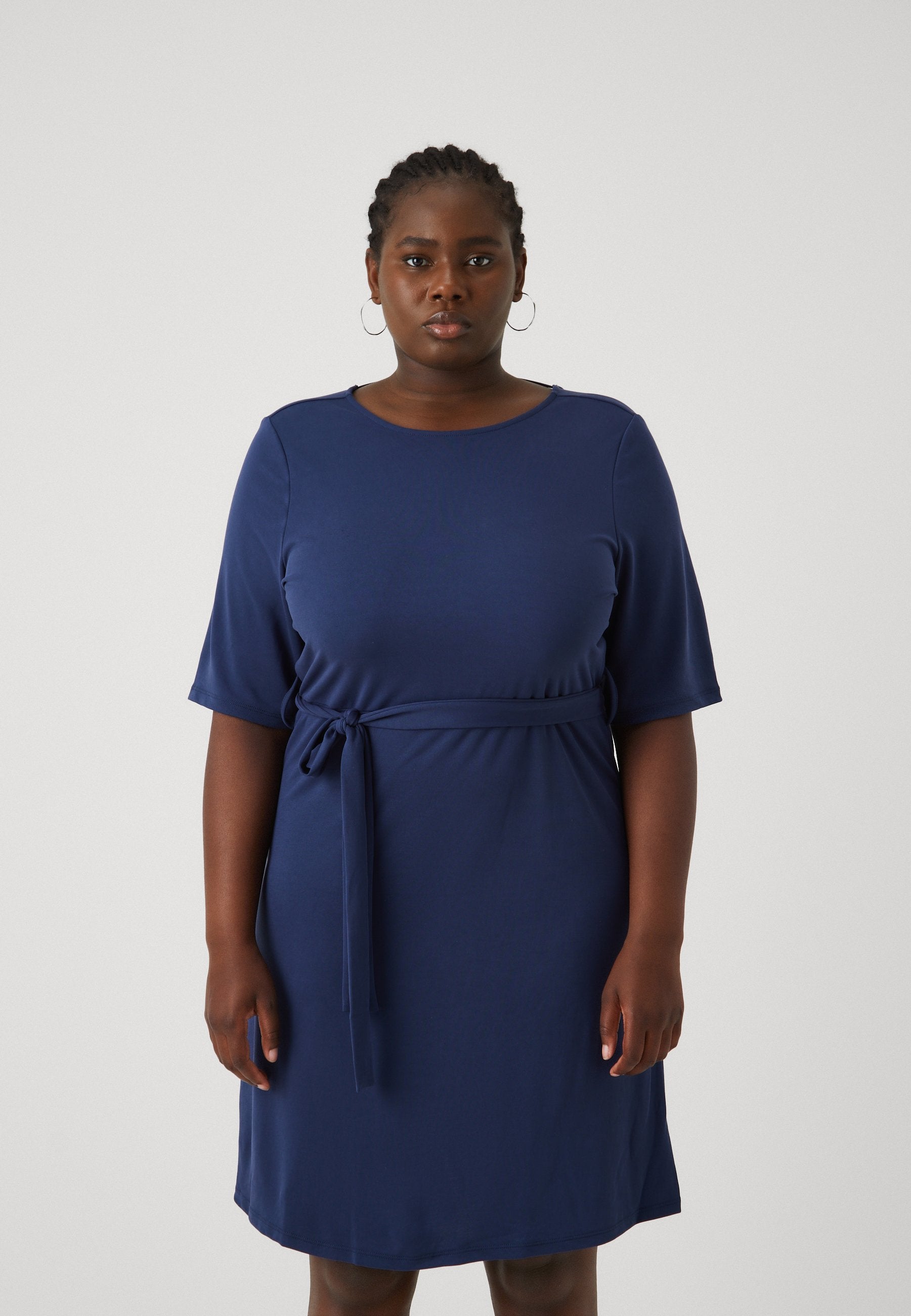 CARTRIXIE LIFE 2/4 KNEE DRESS Media 3