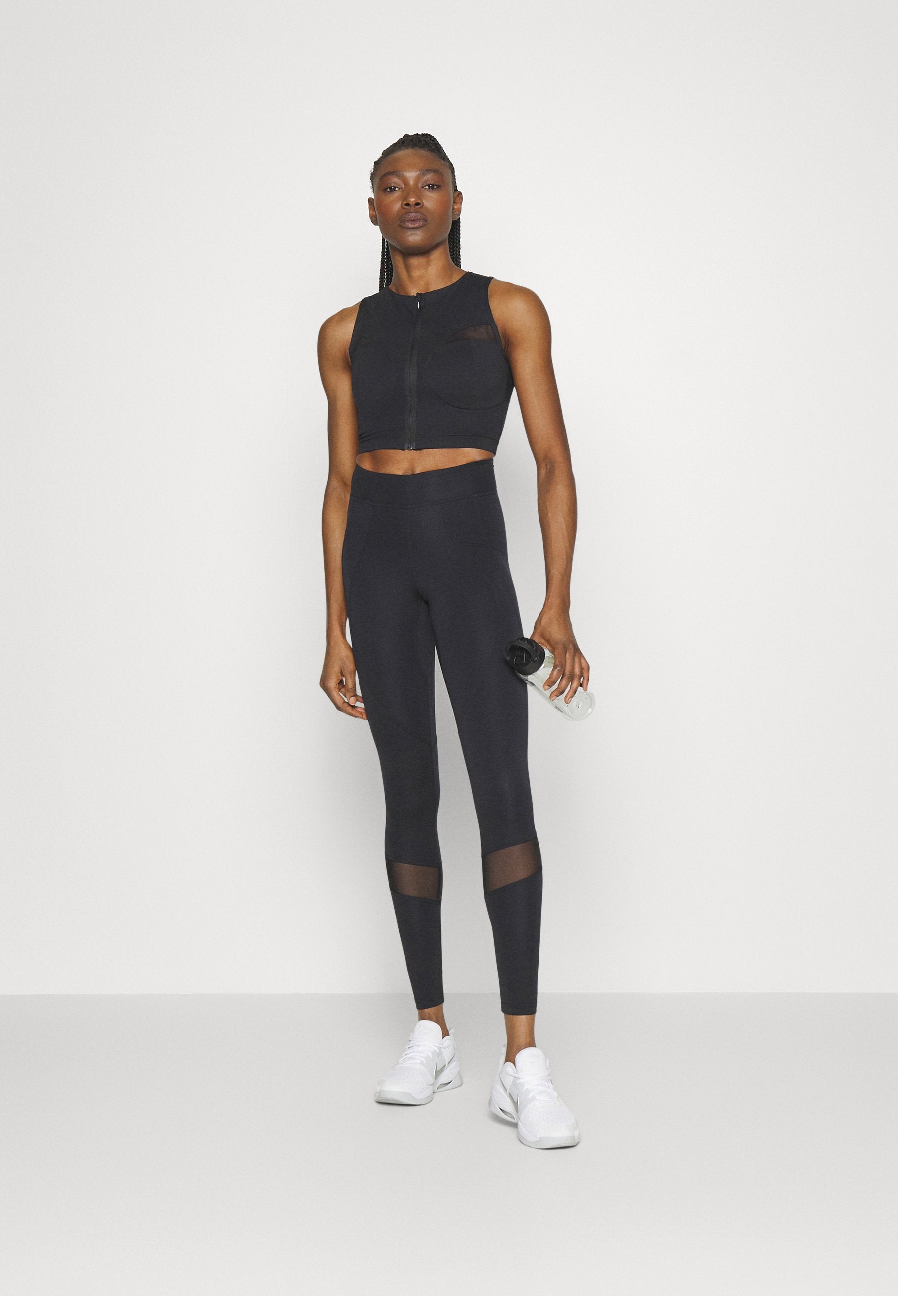 Nebbia NEBBIA WOMENS COMPRESSION PUSH-UP INTENSE