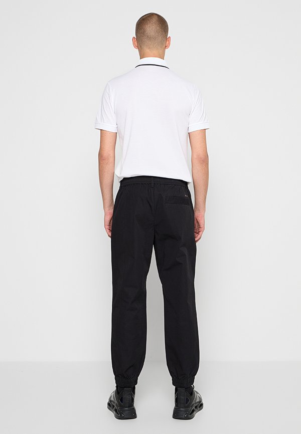 Armani Exchange