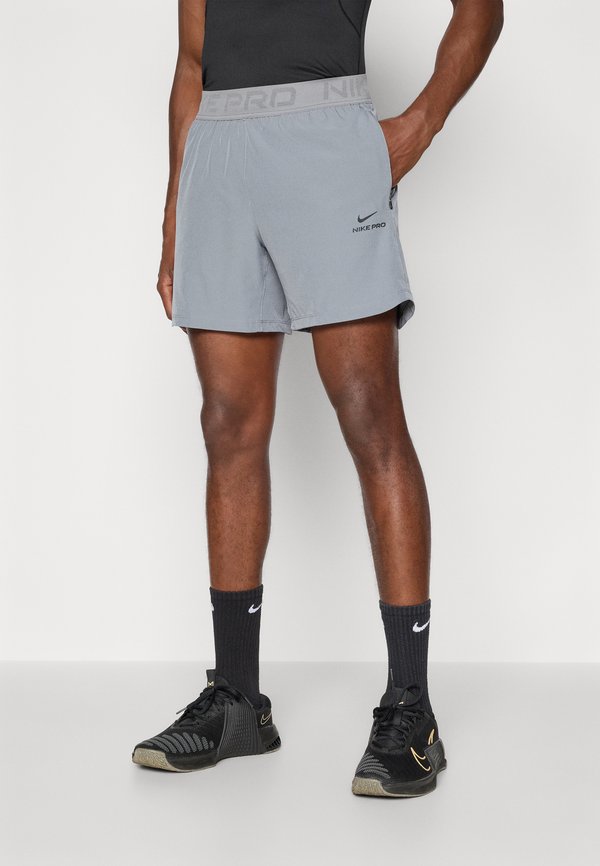 Nike Performance SHORT - Sports shorts - smoke grey/black