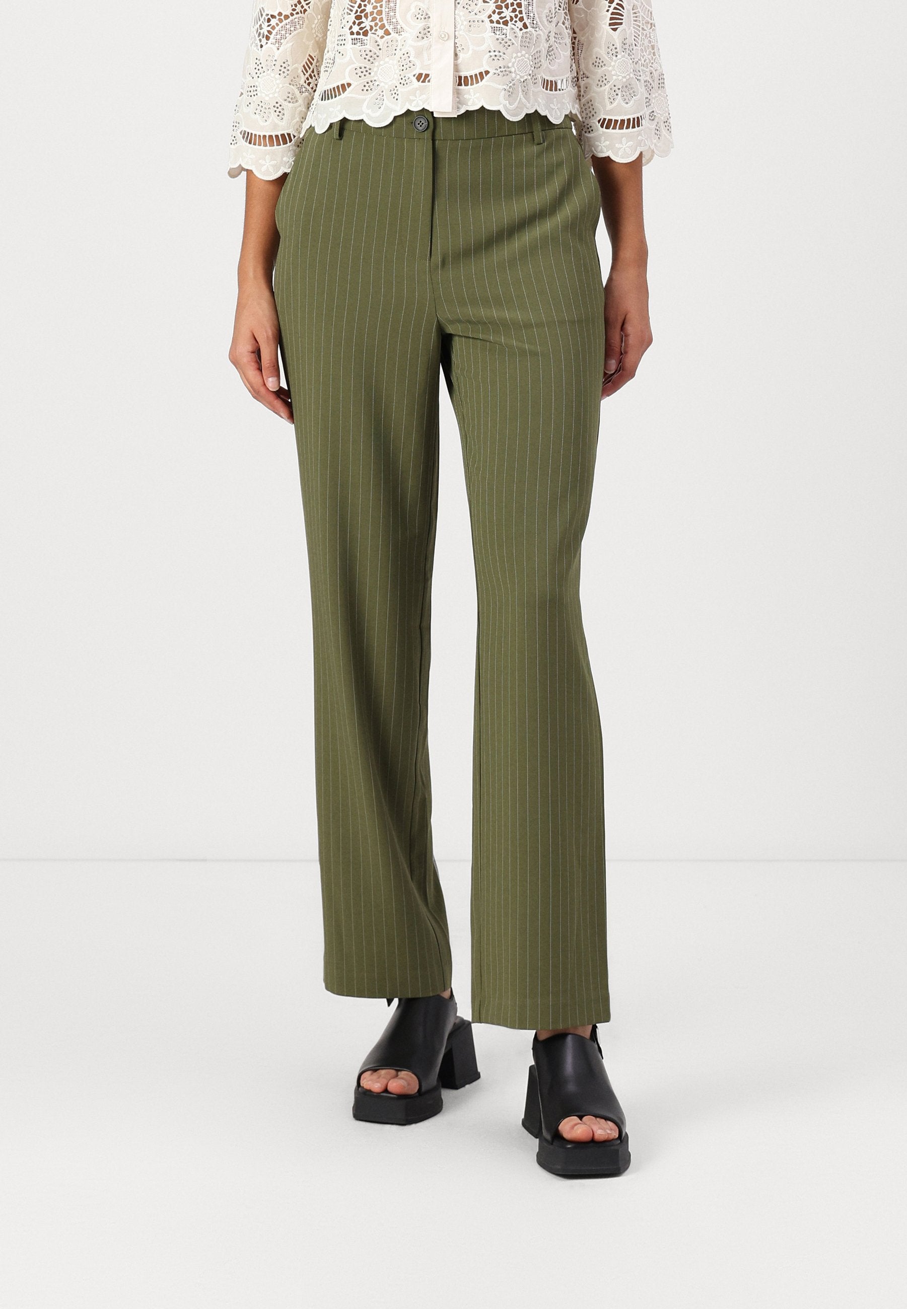 ONLKIYA WIDE PANT Media 3