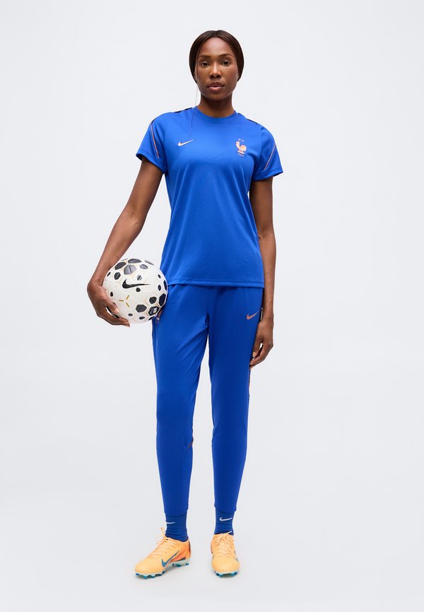 Nike Performance FRANCE STRIKE