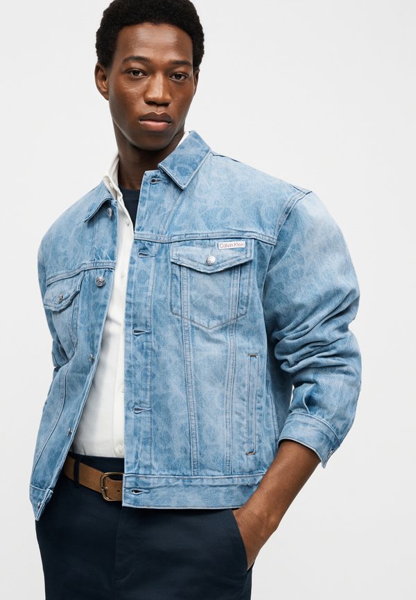 Calvin Klein Jeans PLAYBILL TRUCKER