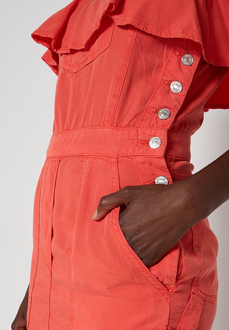 MOSCHINO JEANS