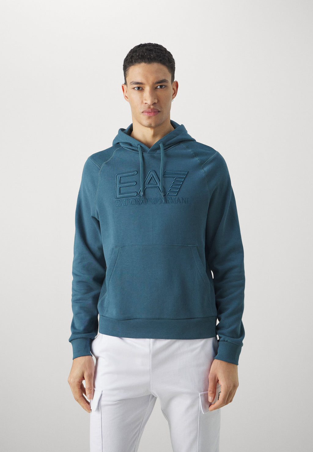 UNISEX Media 3