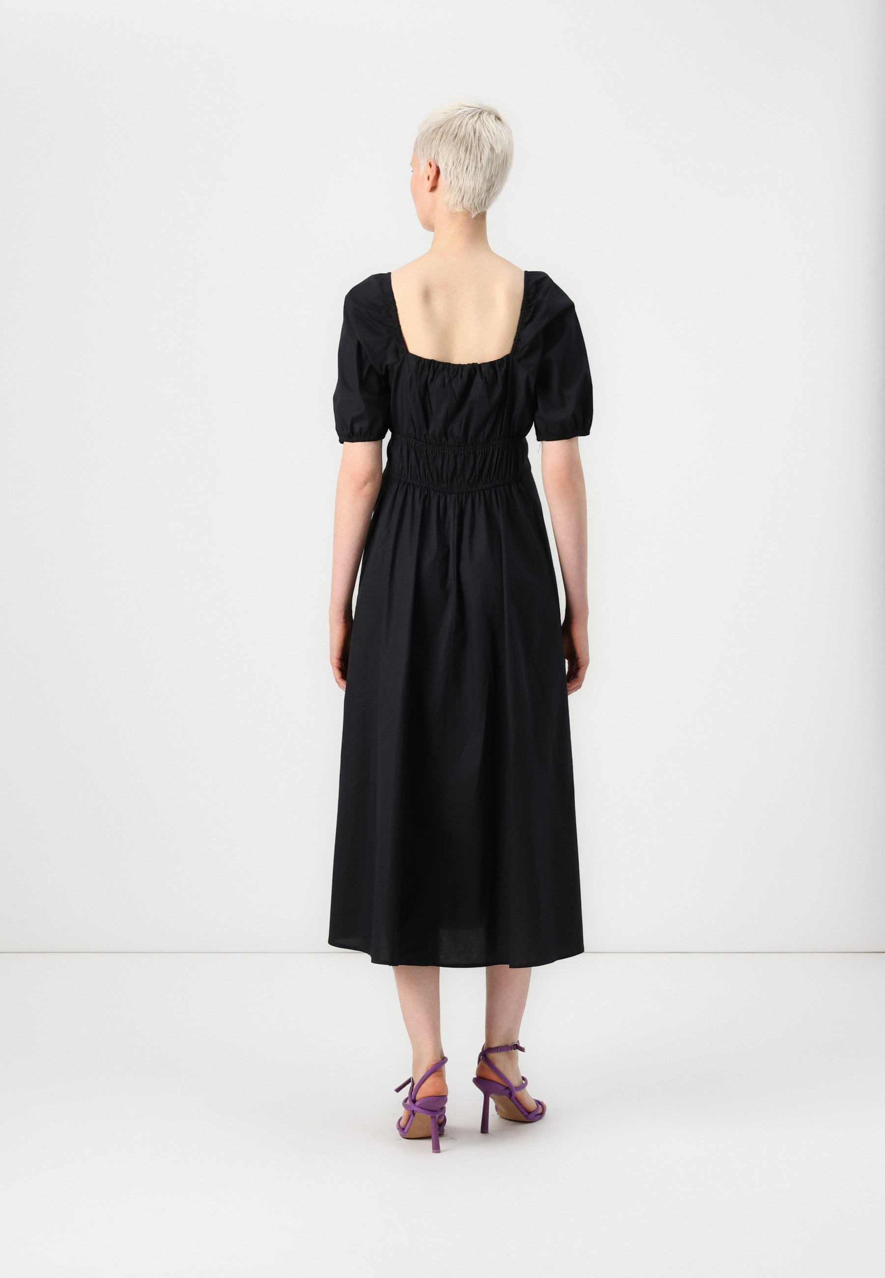 Object OBJHANNA DRESS