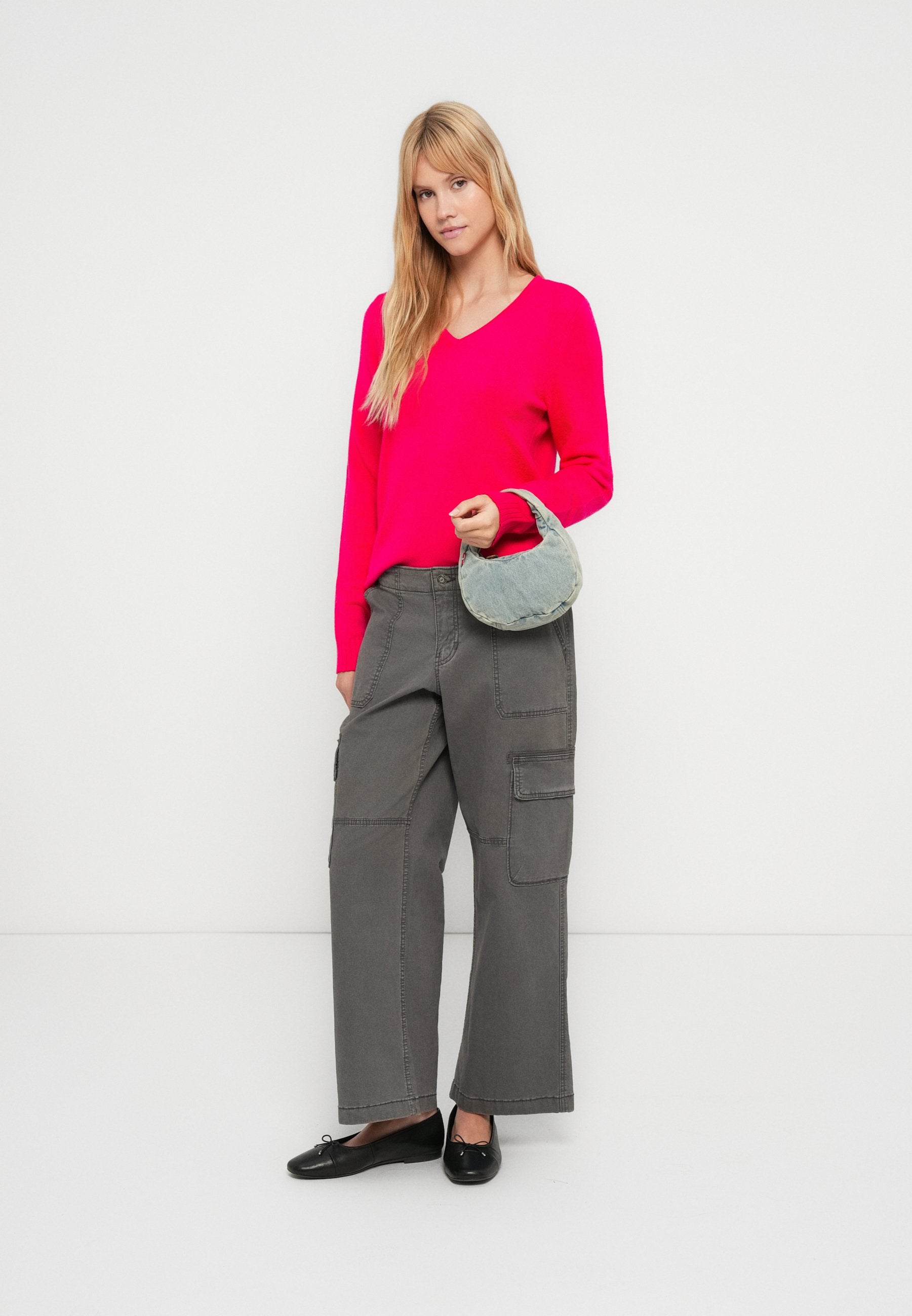 VILA VIRIL V-NECK L/S KNIT TOP - NOOS