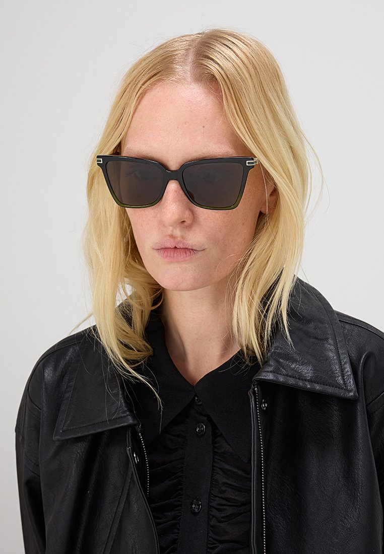 FERRAGAMO Sonnenbrille Media 2