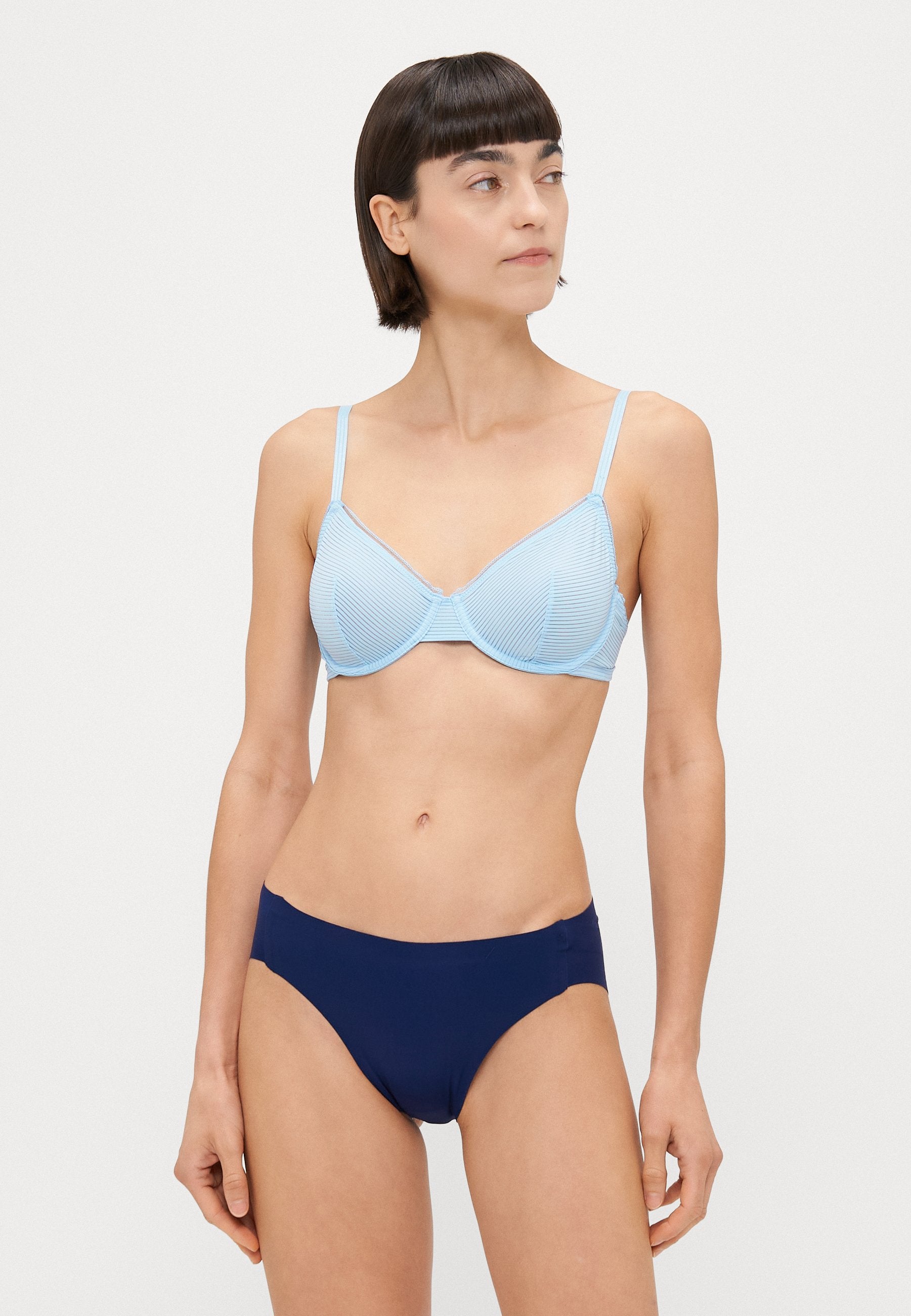 DIM BRA